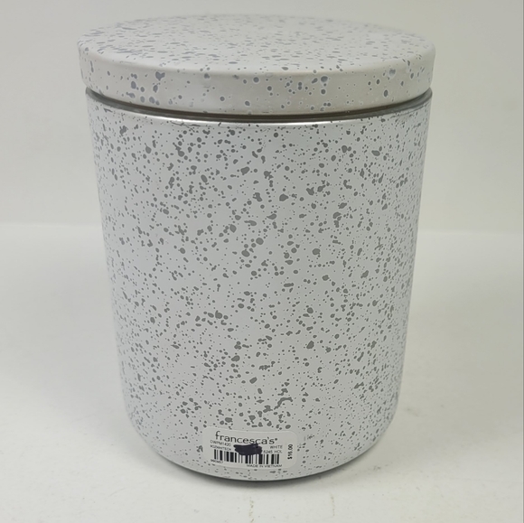 DW Home White Christmas Bath Soak - White and Gray - Picture 3 of 5